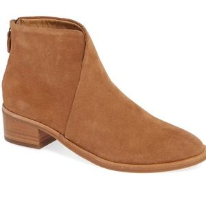 Soludos Venetian bootie